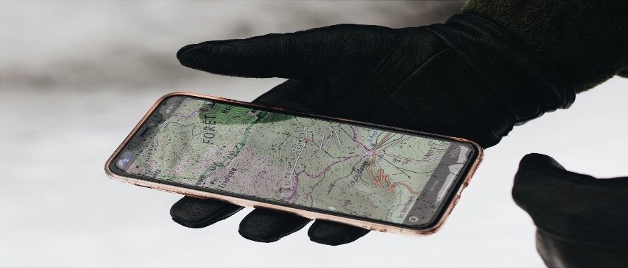 Cell Phone with Maps Data